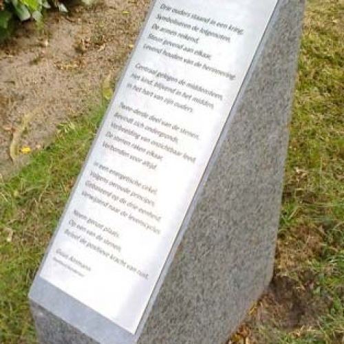 MONUMENT DELA